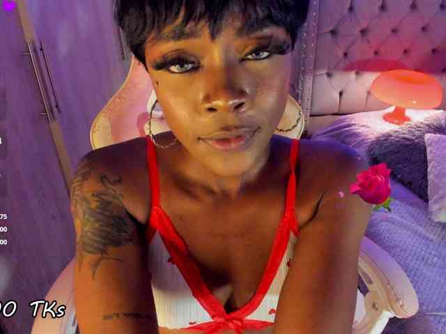 Miss-west webcam