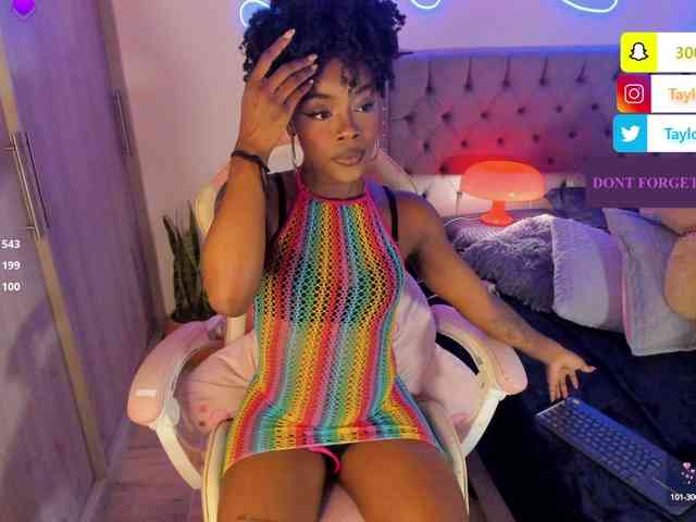 Miss-west webcam