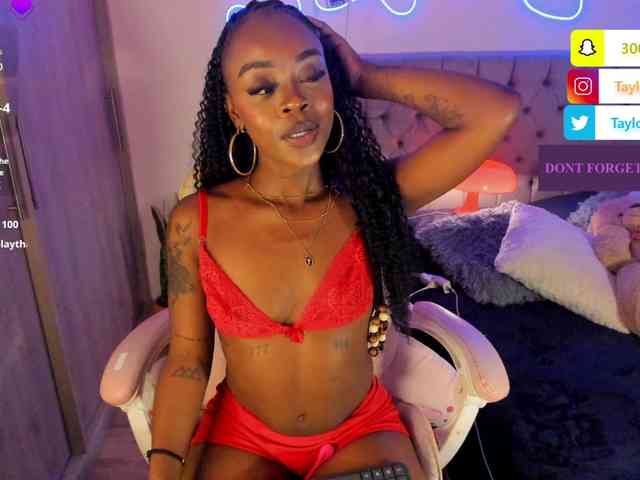 Miss-west webcam