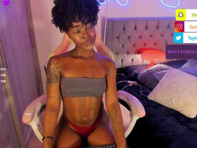 Miss-west webcam