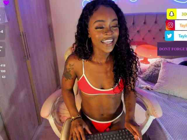 Miss-west webcam