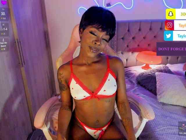 Miss-west webcam