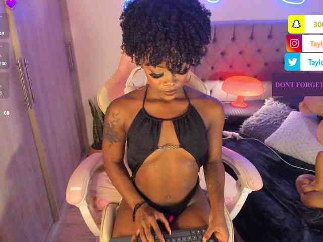 Miss-west webcam