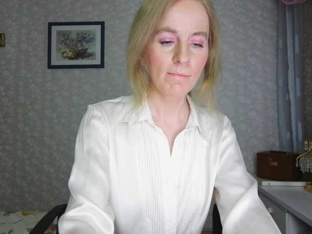 Nata85085's BongaCams show and profile