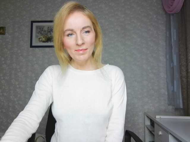 Nata85085's BongaCams show and profile