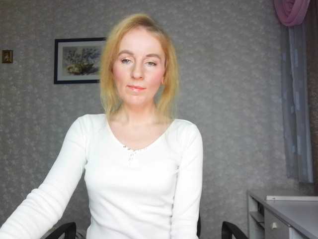 Nata85085's BongaCams show and profile