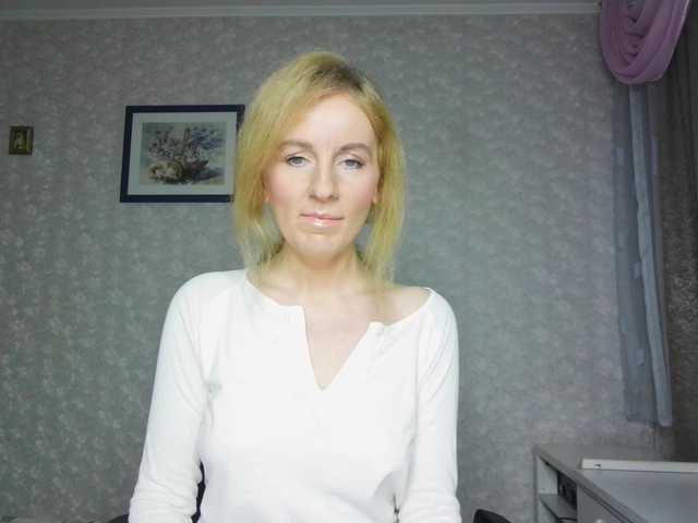 Nata85085's BongaCams show and profile