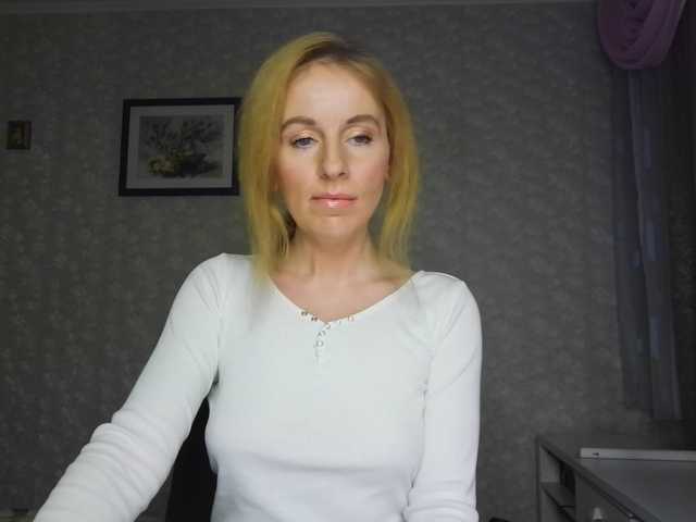 Nata85085's BongaCams show and profile