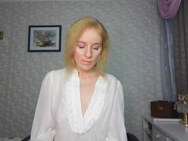 Nata85085's BongaCams show and profile