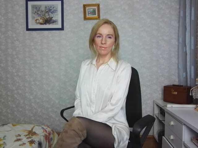 Nata85085's BongaCams show and profile