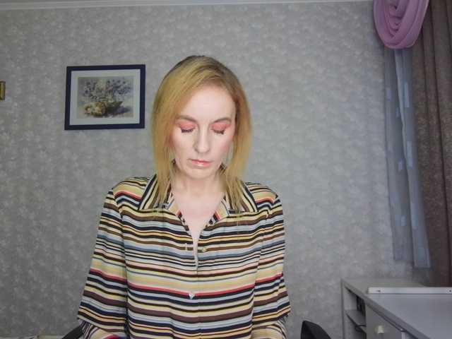 Nata85085's BongaCams show and profile