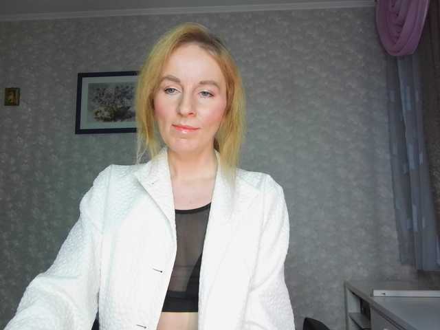 Nata85085's BongaCams show and profile