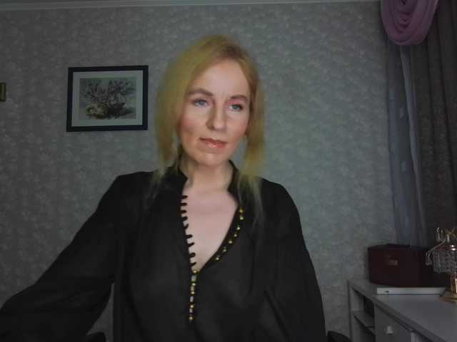 Nata85085's BongaCams show and profile