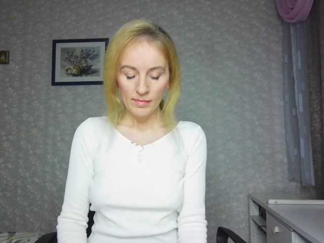Nata85085's BongaCams show and profile