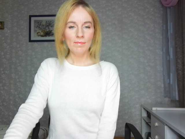 Nata85085's BongaCams show and profile