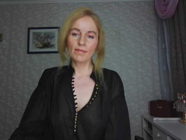 Nata85085's BongaCams show and profile