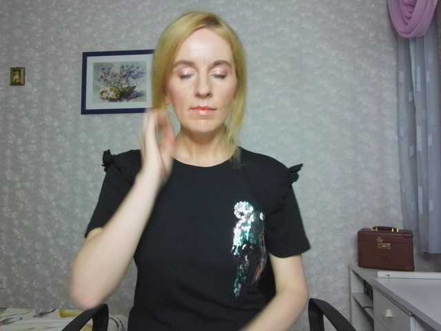 Nata85085 from BongaCams