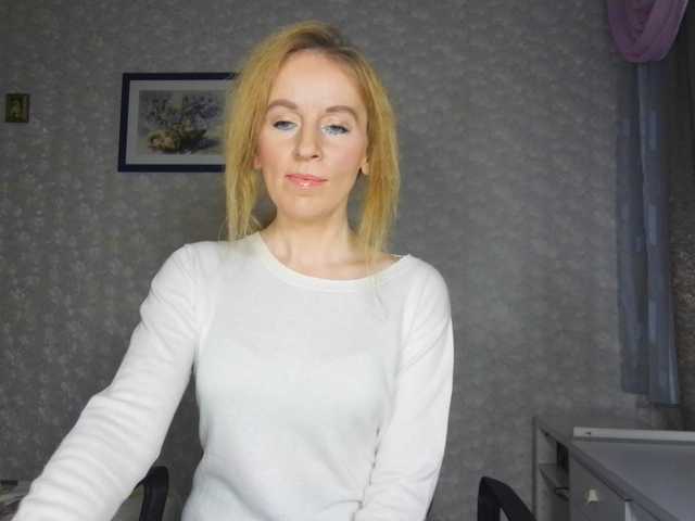 Nata85085's BongaCams show and profile