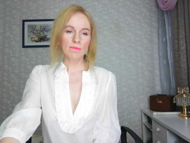 Nata85085's BongaCams show and profile