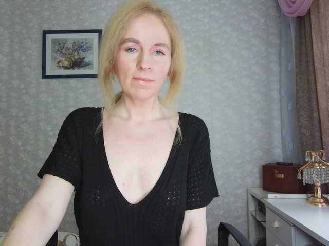 Nata85085's BongaCams show and profile