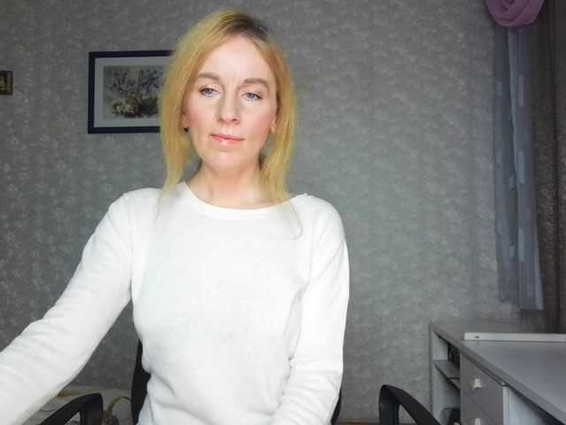 Nata85085's BongaCams show and profile