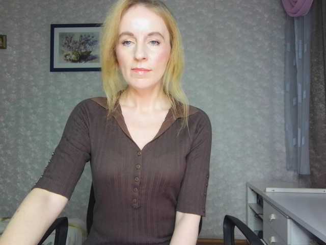 Nata85085's BongaCams show and profile