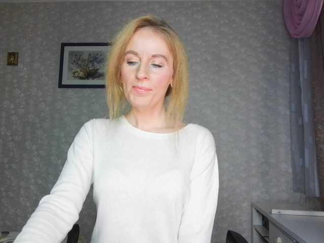 Nata85085's BongaCams show and profile