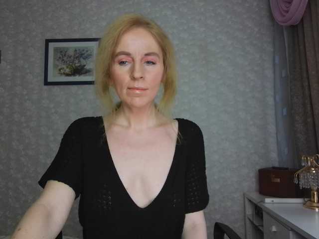 Nata85085's BongaCams show and profile