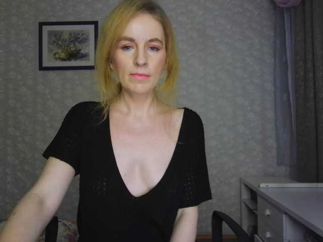 Nata85085's BongaCams show and profile