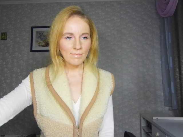 Nata85085's BongaCams show and profile