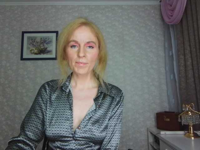 Nata85085's BongaCams show and profile