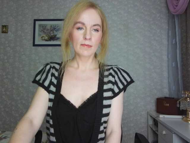 Nata85085's BongaCams show and profile