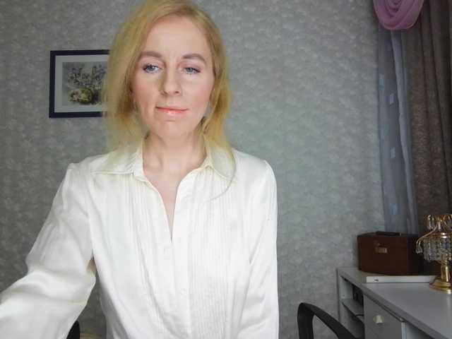 Nata85085's BongaCams show and profile