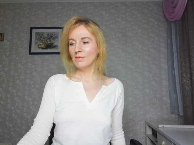 Nata85085's BongaCams show and profile