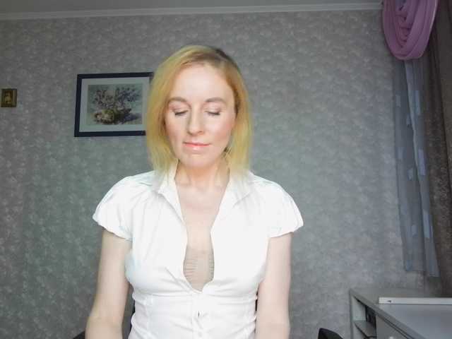 Nata85085's BongaCams show and profile