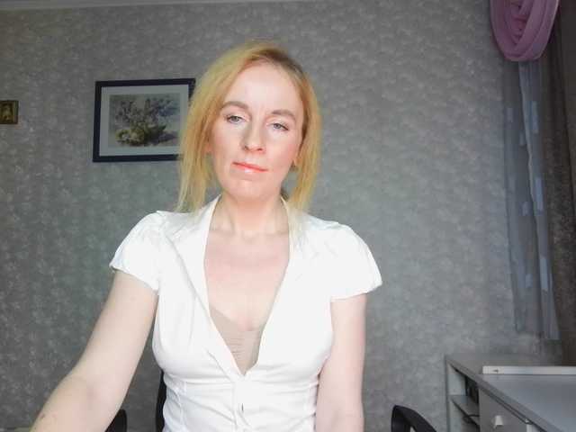 Nata85085's BongaCams show and profile