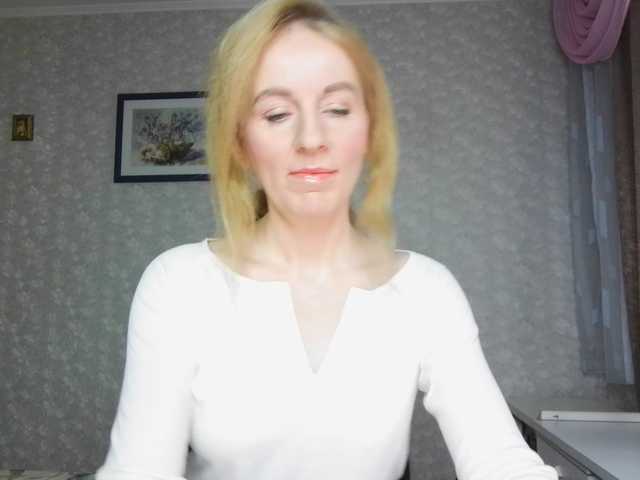 Nata85085's BongaCams show and profile