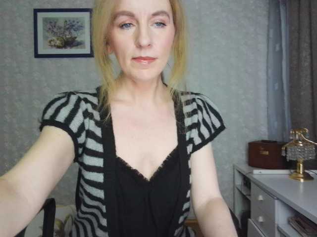 Nata85085's BongaCams show and profile