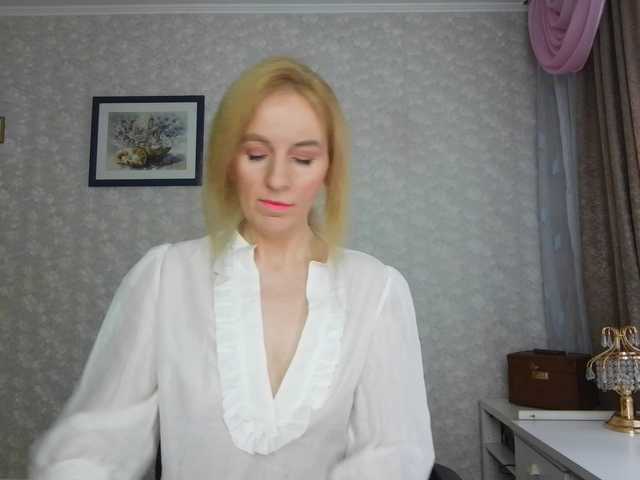 Nata85085's BongaCams show and profile