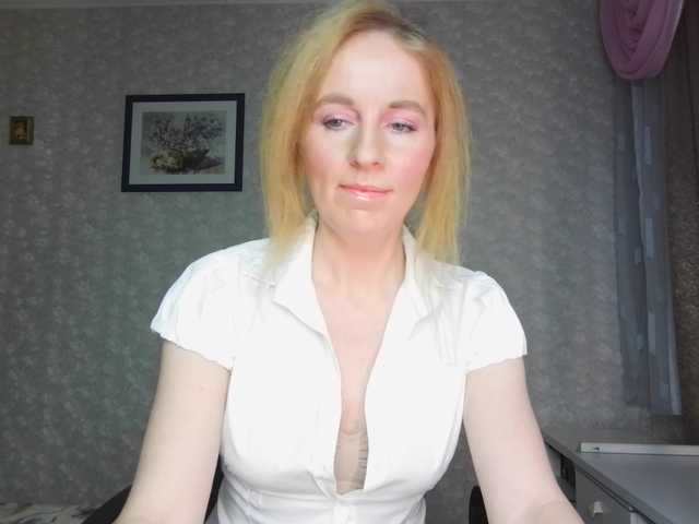 Nata85085's BongaCams show and profile