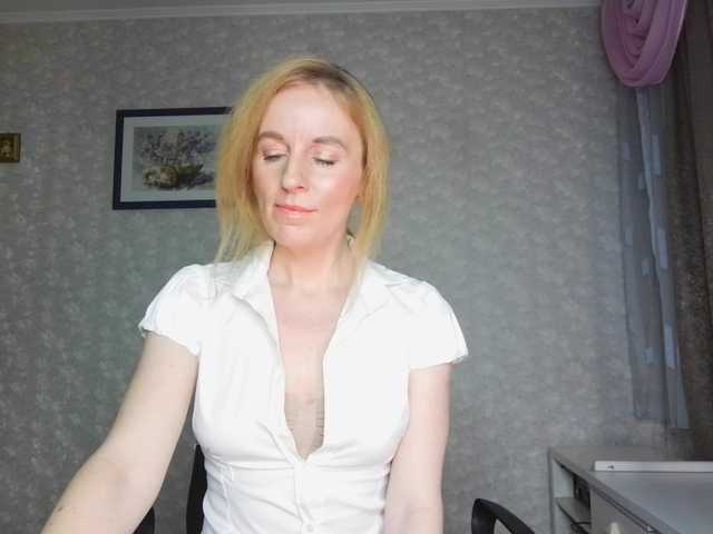 Nata85085's BongaCams show and profile