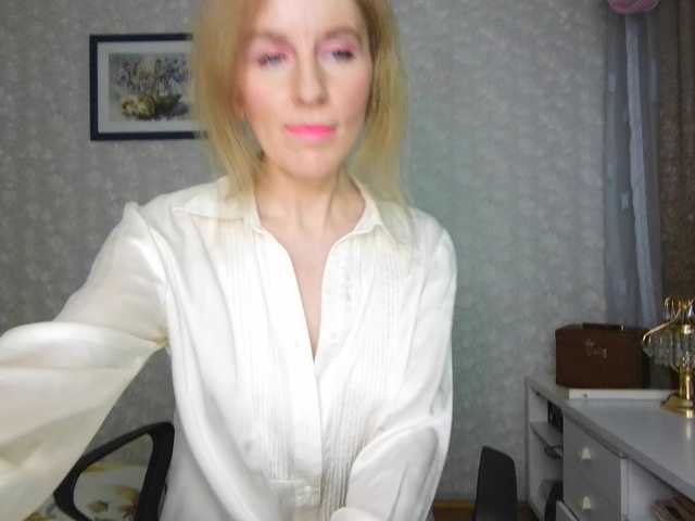 Nata85085's BongaCams show and profile