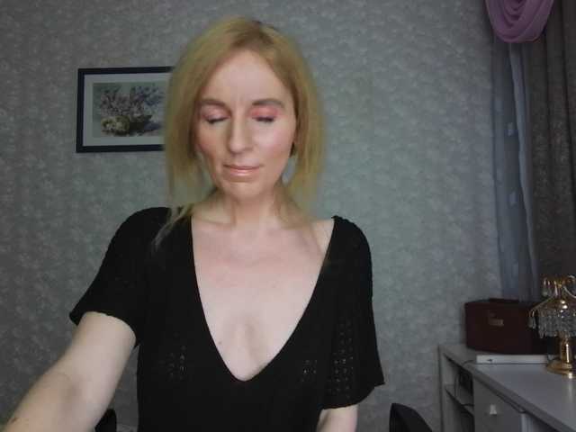 Nata85085's BongaCams show and profile