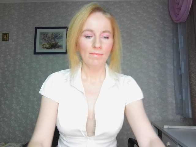 Nata85085's BongaCams show and profile