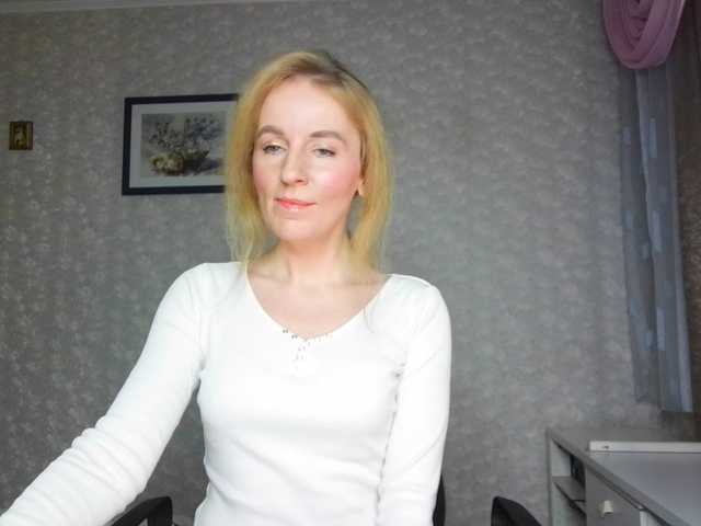 Nata85085's BongaCams show and profile