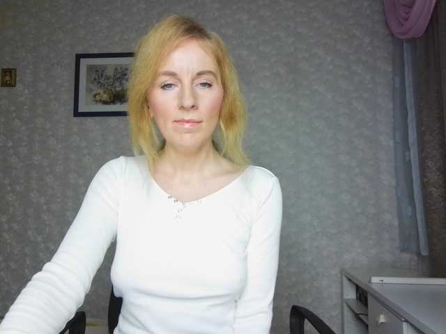 Nata85085's BongaCams show and profile