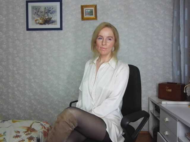Nata85085's BongaCams show and profile
