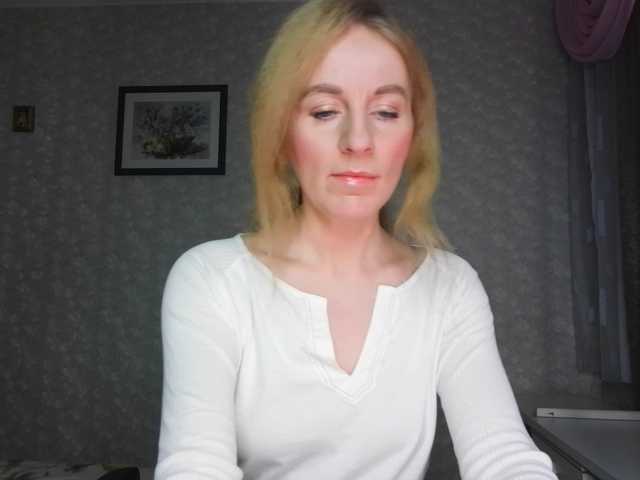 Nata85085's BongaCams show and profile