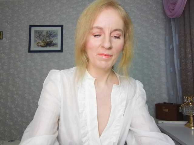 Nata85085's BongaCams show and profile