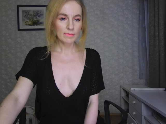 Nata85085's BongaCams show and profile